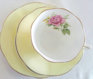 1940s Yellow Vintage Teacup by Clare, Made in England
