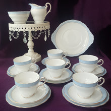Load image into Gallery viewer, 1950s Handpainted Creamer and Sugar Set by Royal Standard, Vintage Tea Set, Made in England