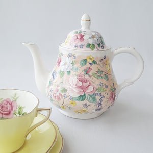 1970s Arthur Wood Teapot, Vintage Teapot, Made in England