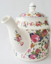 Load image into Gallery viewer, 1980s Sadler Teapot in &#39;Olde Chintz&#39; pattern, Full size, Made in England
