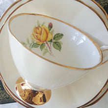 Load image into Gallery viewer, 1960s Clare Harlequin Trio, Cream with Yellow Rose