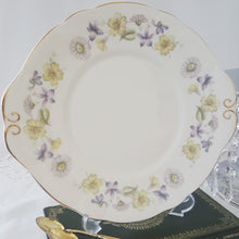 Load image into Gallery viewer, Duchess &#39;Spring Days&#39; Tea Set for 2