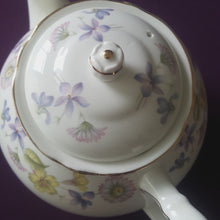 Load image into Gallery viewer, Duchess Spring Days Teapot