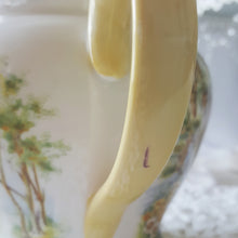 Load image into Gallery viewer, 1940s Shelley &#39;Daffodil Time&#39; Teapot